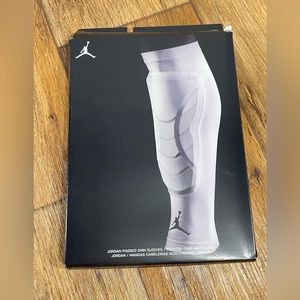 NWT- Jordan Padded Shin Sleeve Size: L/XL Color White Style: AC4188 New